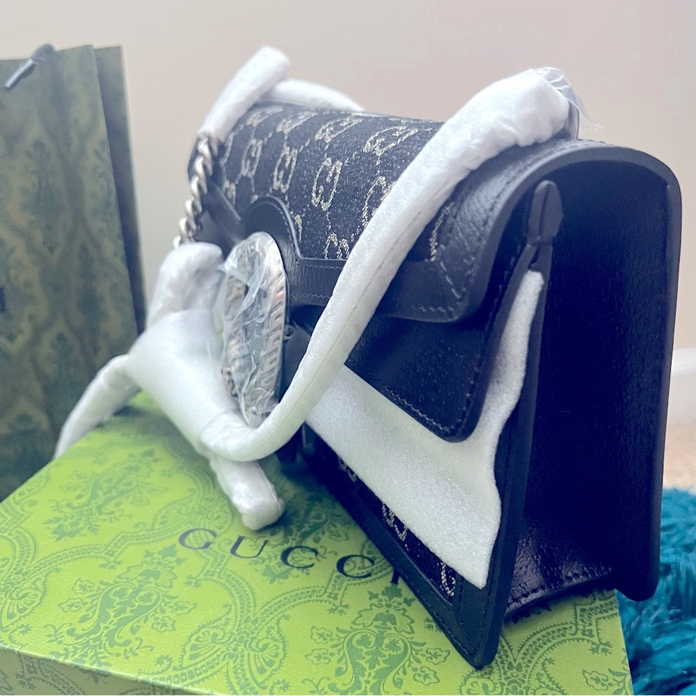 BRAND NEW GUCCI BAG